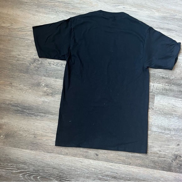 NWOT MR DR graphic t-shirt - Picture 2 of 3